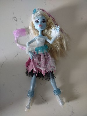Monster High Abbey Bominable Ghouls Rule Doll Shoes Outfit Mask