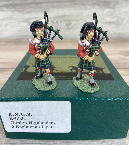 Frontline Figures British Gordon Highlanders 2 Regimental Pipers BNG8 New In Box