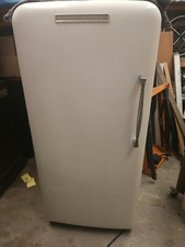 Vintage Kelvinator fridge Model 209