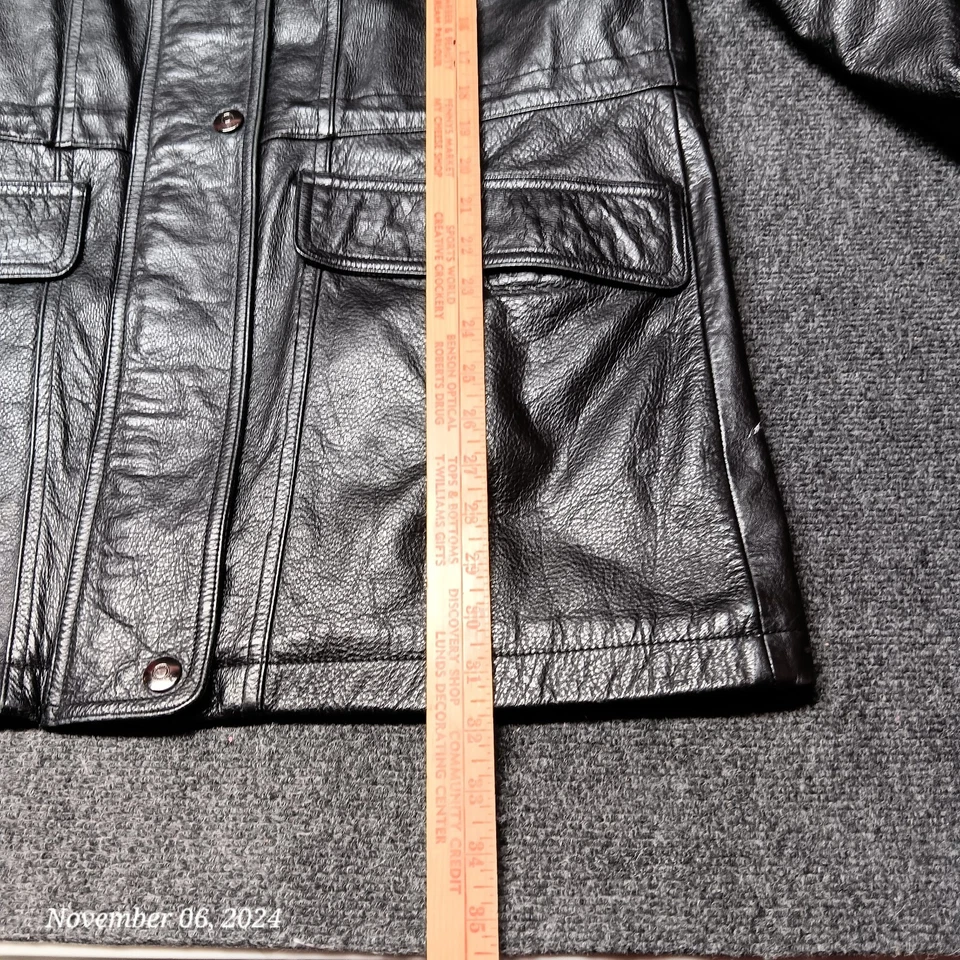 Chaqueta de cuero Winlit New York para mujer pequeña negra forro acolchado de longitud media Foto 3 de 4