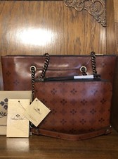 NWT-Patricia Nash-SET-Tan Signature Print-Belle Tote  Cassini Wristlet- 348