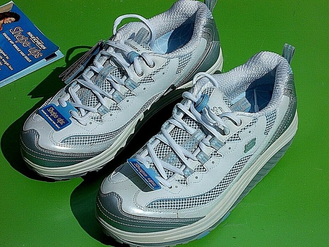 skechers shape ups size 7