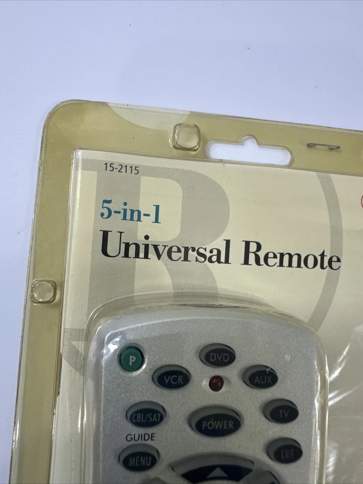 RadioShack 5-in-One Universal TV Remote Control NEW - Image 4 of 4