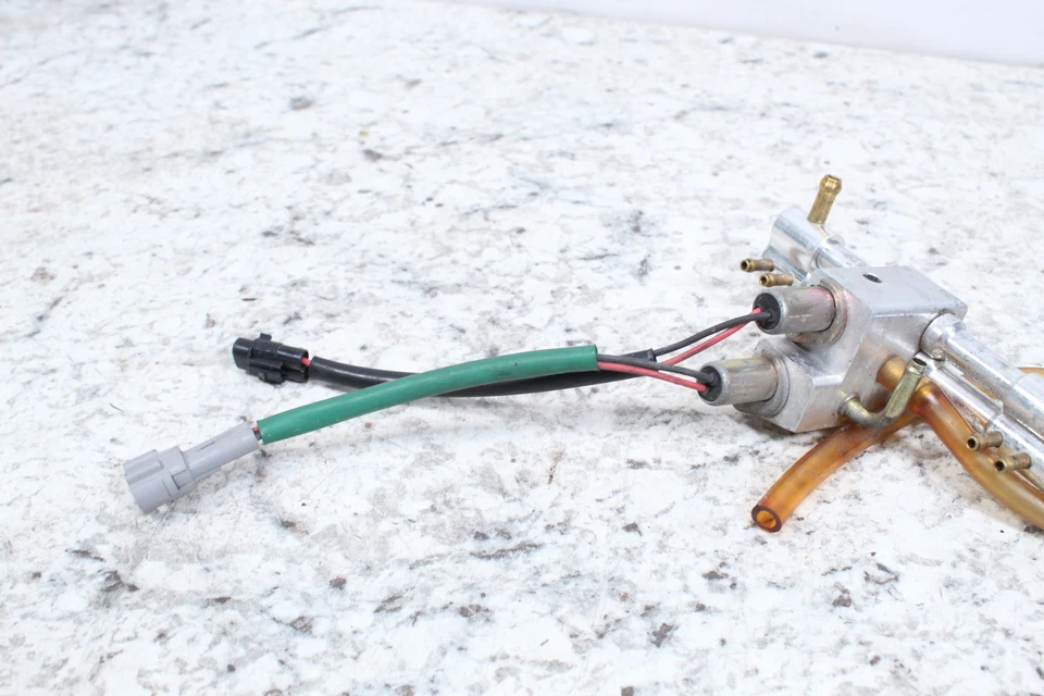 1998 SKI-DOO SUMMIT X 670 Altitude Pressure Manifold 415103300 - Image 3 of 4