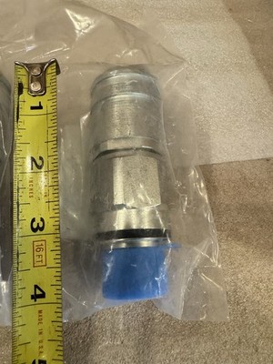 CNH Hydraulic Coupler Female 1.00''-14 ORFS Thread Type 1342102C3