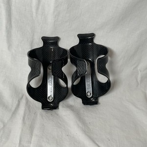 Arundel Dave-O Carbon Bottle Cage Pair