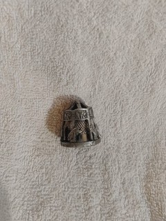 Vintage Carousel Spinning Thimble Merry Go Around Elephants Pewter Silvertone