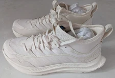 Hoka One One Kawana MID 1169290  woman alabaster tan shoes sz 7.5 10 Brand New