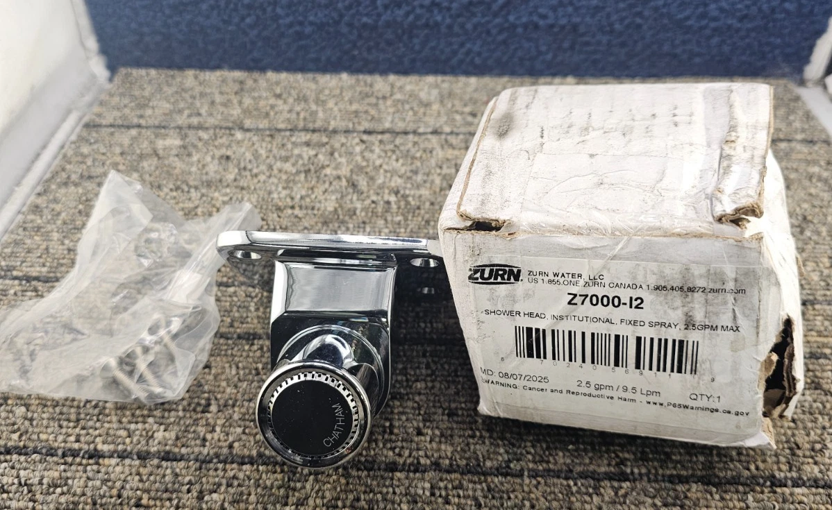Zurn Z7000-I2 Temp Guard Fixed Showerhead 1/2" NPT 2.5 gpm Max