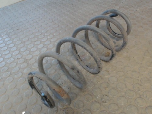 Hinterfeder Rechts Toyota Yaris 1.3 Vvt-i XP9 12 Monate Garantie Sofortversand