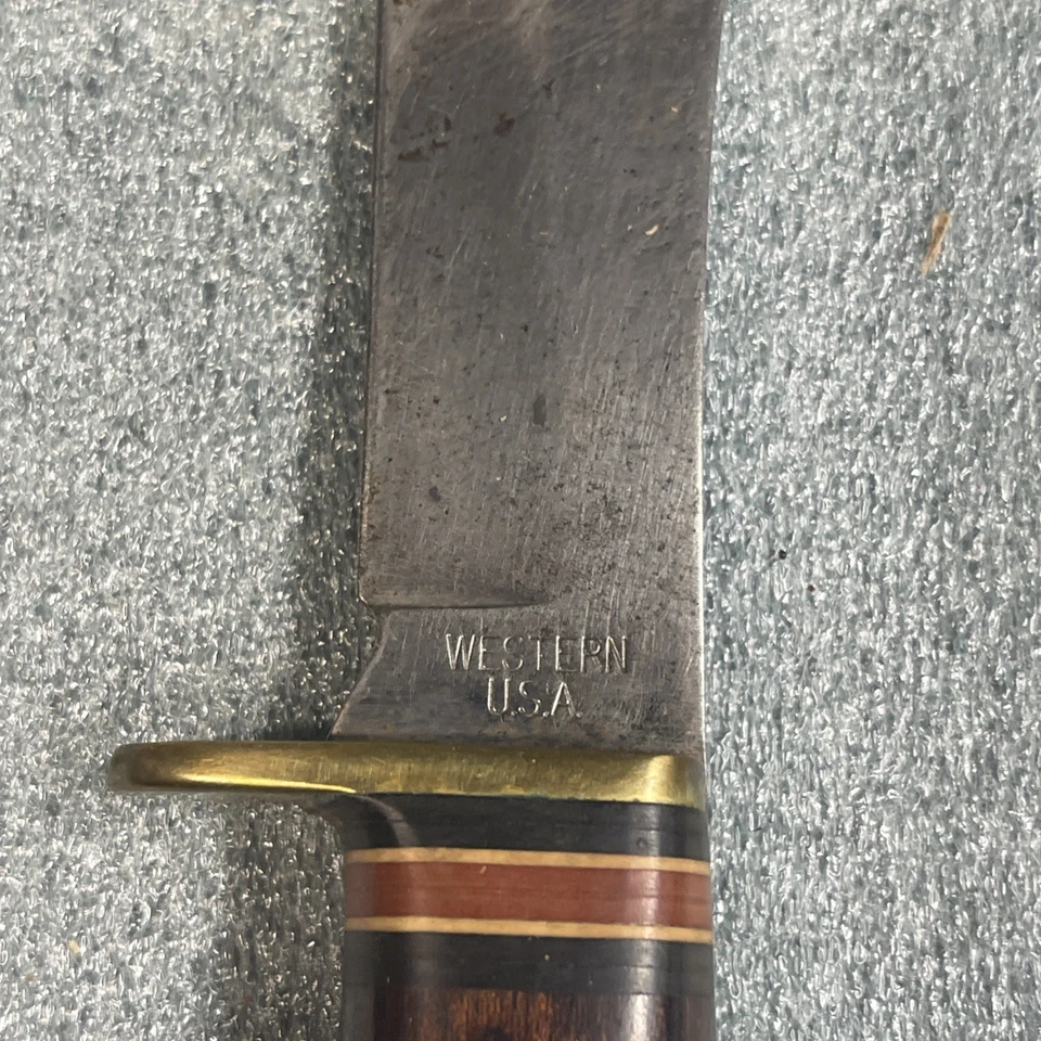 Vintage Western USA Hunting Knife with Sheath Early 60s-70s Leather Sheath - Image 2 of 4
