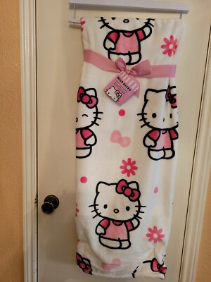 Hello Kitty Soft Plush Throw Blanket Pink Flowers & Bows 50  x 70  New Gift