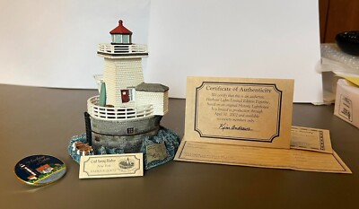 Harbor Lights Society Exclusive Cold Spring Harbor Lighthouse, NY, #533 PN7511