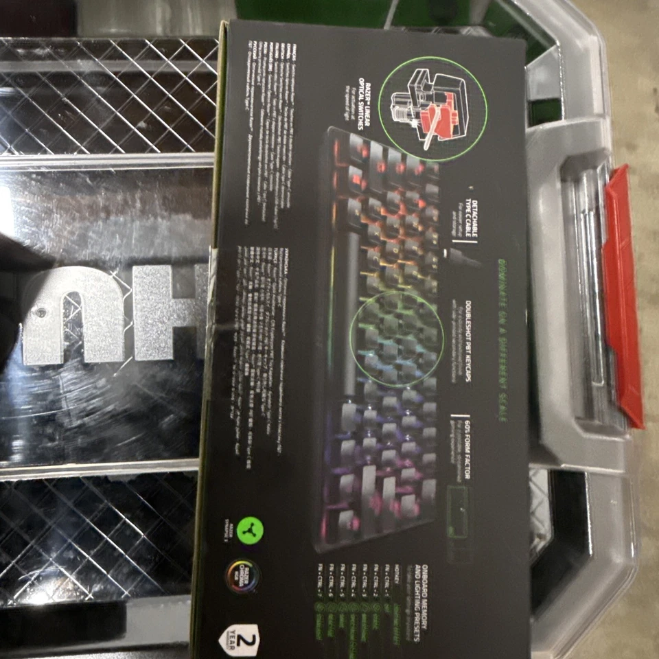 NEW SEALED Razer Huntsman Mini Optical Gaming Keyboard RZ03-03390200-R3M1 - Image 2 of 2
