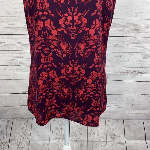 CAbi #3258 Womens Modern Cameo Print Tank Sz Small Purple Red Curtain Back - Picture 5 of 11