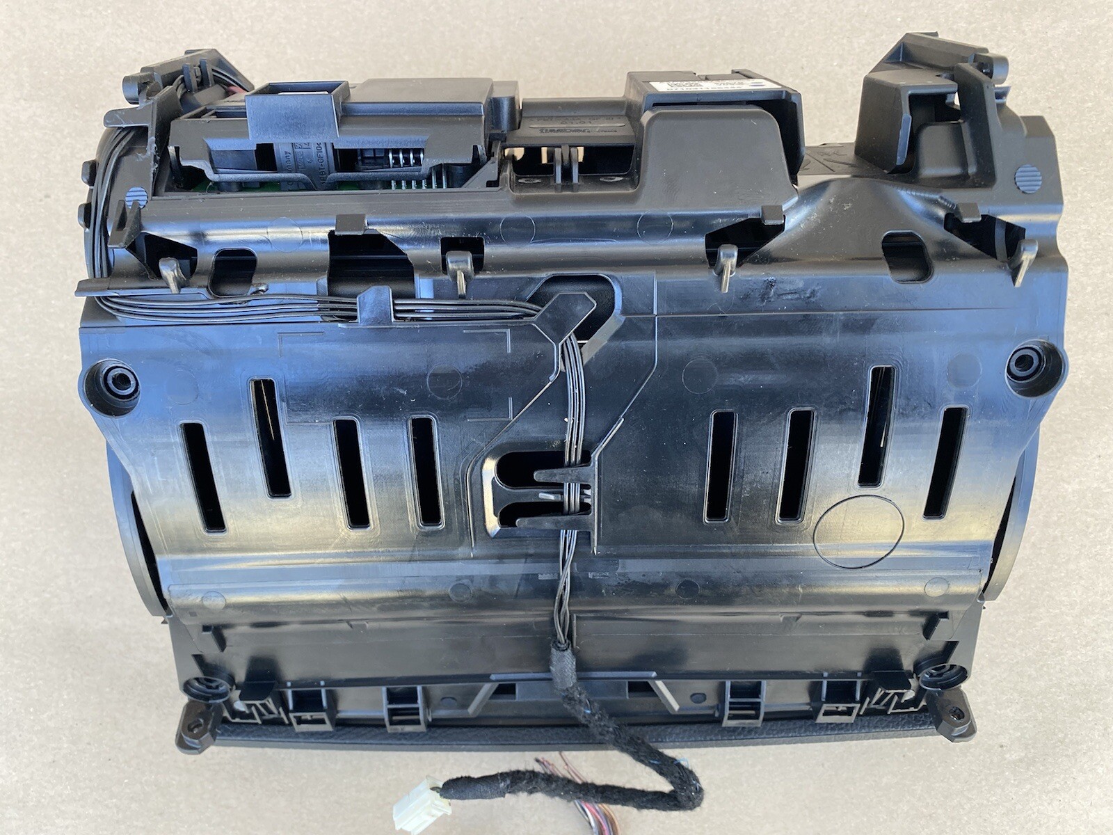 MERCEDES W204 C63 C350 C300 C250 NAVIGATION DISPLAY SCREEN MONITOR 