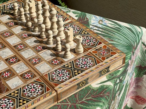 16" Backgammon Board and Chess Set from Lebanon - Handcrafted Lebanese Checkers  - Picture 8 of 10