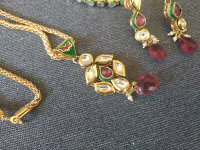 LOT BULK Costume Fashion Gold Tone Earrings Necklaces Bracelets Gold Tone Jewelry - Vintage, Modern, ALL WEARABLE - Brooches  main image 4