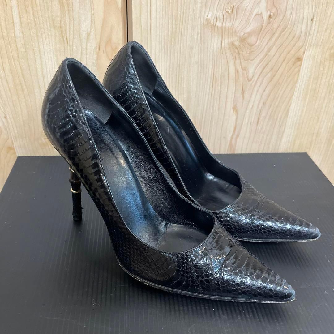 Gucci Python Leather Bamboo Heel Pumps Black size… - image 4