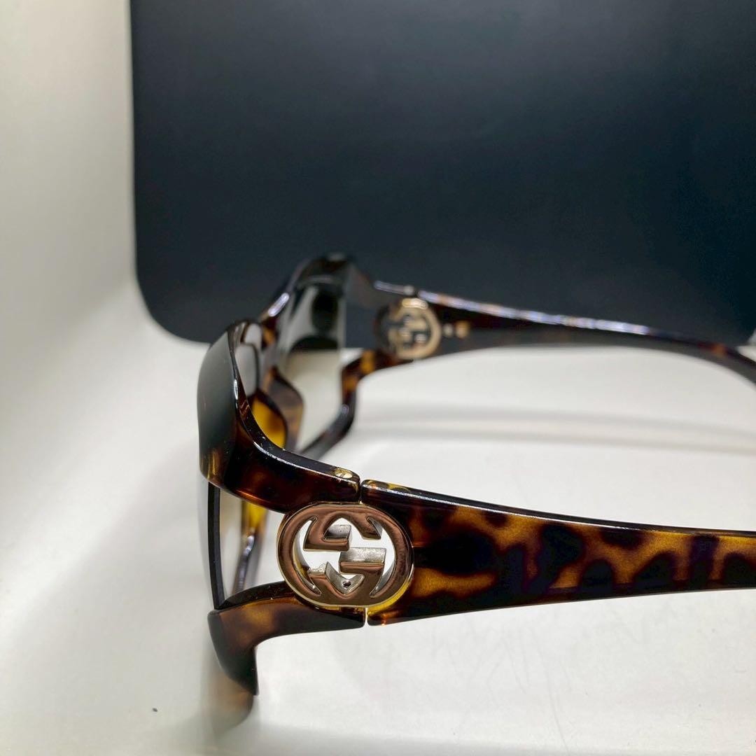 Gucci Interlocking GG Tortoiseshell Sunglasses Un… - image 7