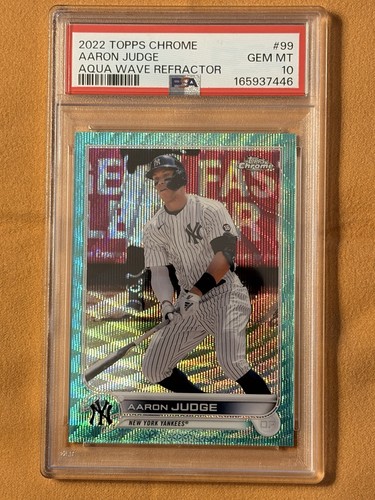 2022 Topps Chrome #99 Aaron Judge Aqua Wave Refractor /199 PSA 10