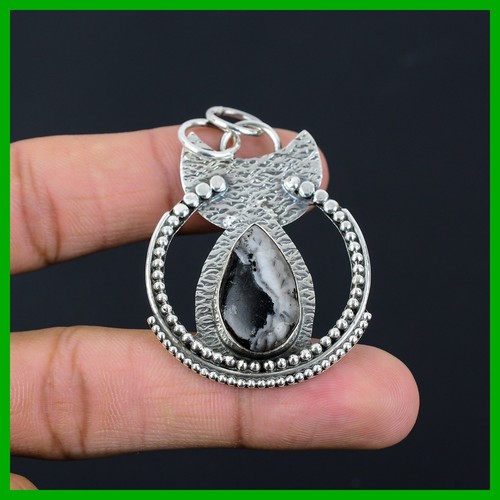 Daughters Day Deal White Buffalo Turquoise Gemstone 925 Sterling Silver Pendant - Picture 2 of 11