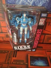 Transformers Siege Chromia Deluxe MISB   War for Cybertron Trilogy   Sealed