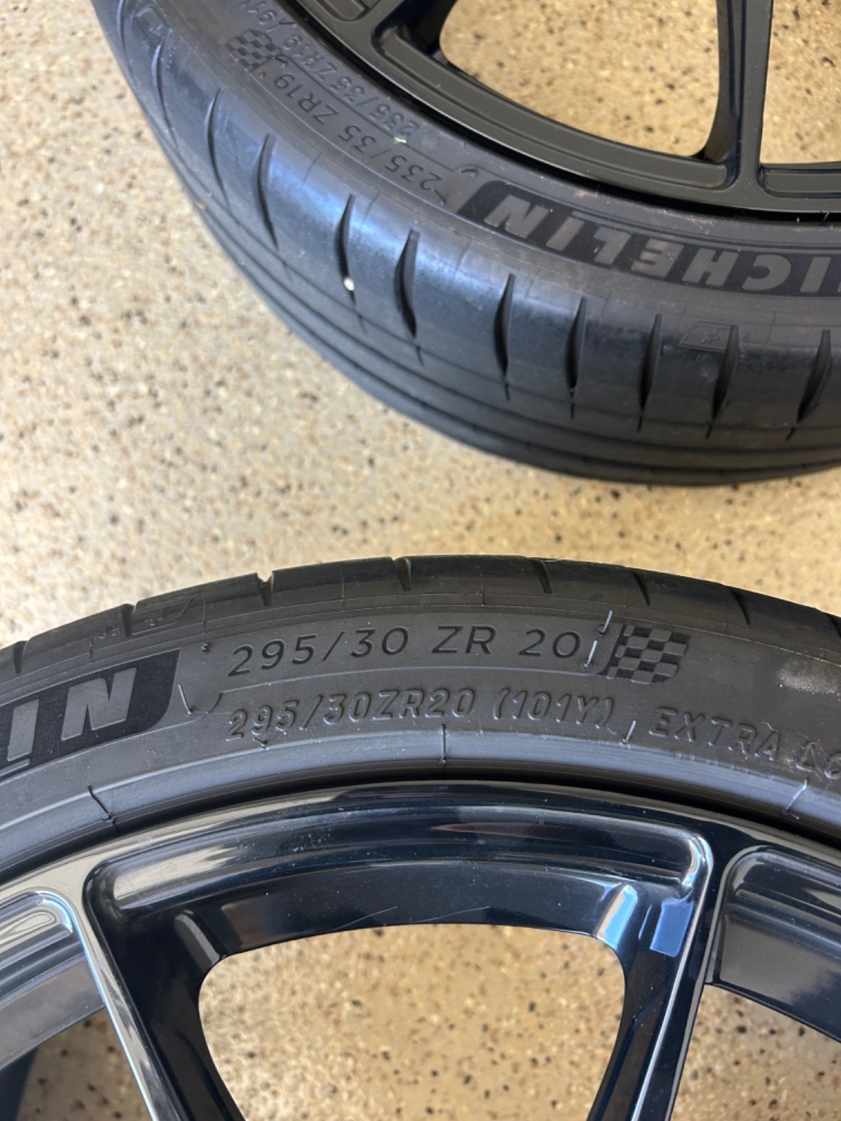 Mclaren rims 20 in /19 inch