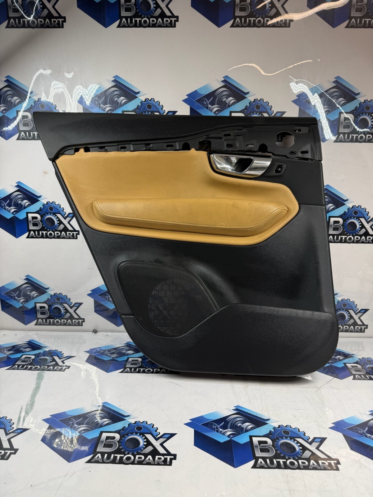 2016-2022 VOLVO XC90 Left Rear LR Door Trim Panel OEM