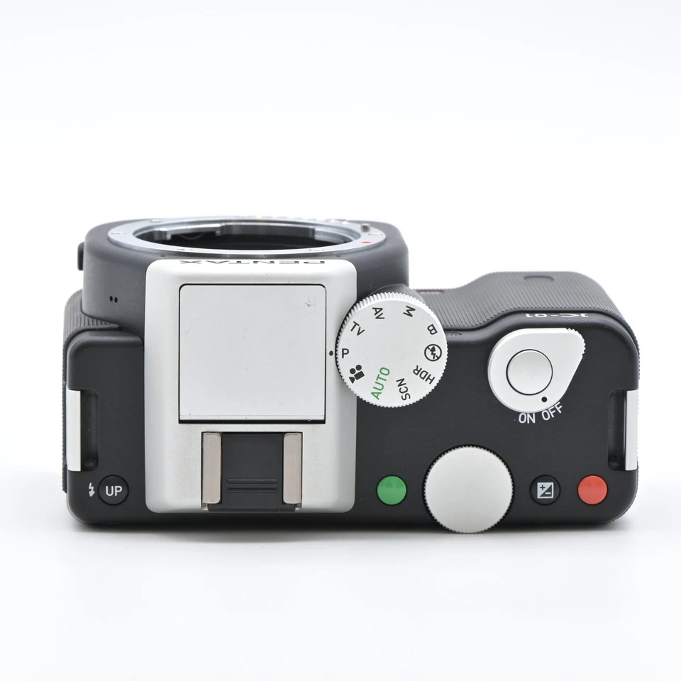 PENTAX K-01 16.0MP Camera Body Black (Shutter Count 729) [Near Mint] #11353 - Image 4 of 4