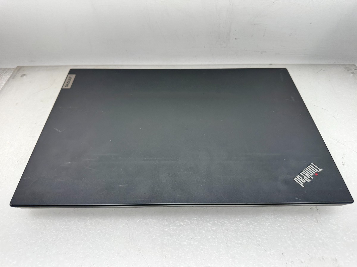 Lenovo ThinkPad P15v Gen 2 15.6