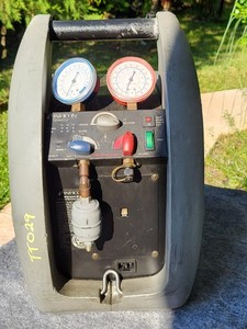 Inficon Vortex Dual Refrigerant Recovery Machine model #REMRT-1 SN# 0025045
