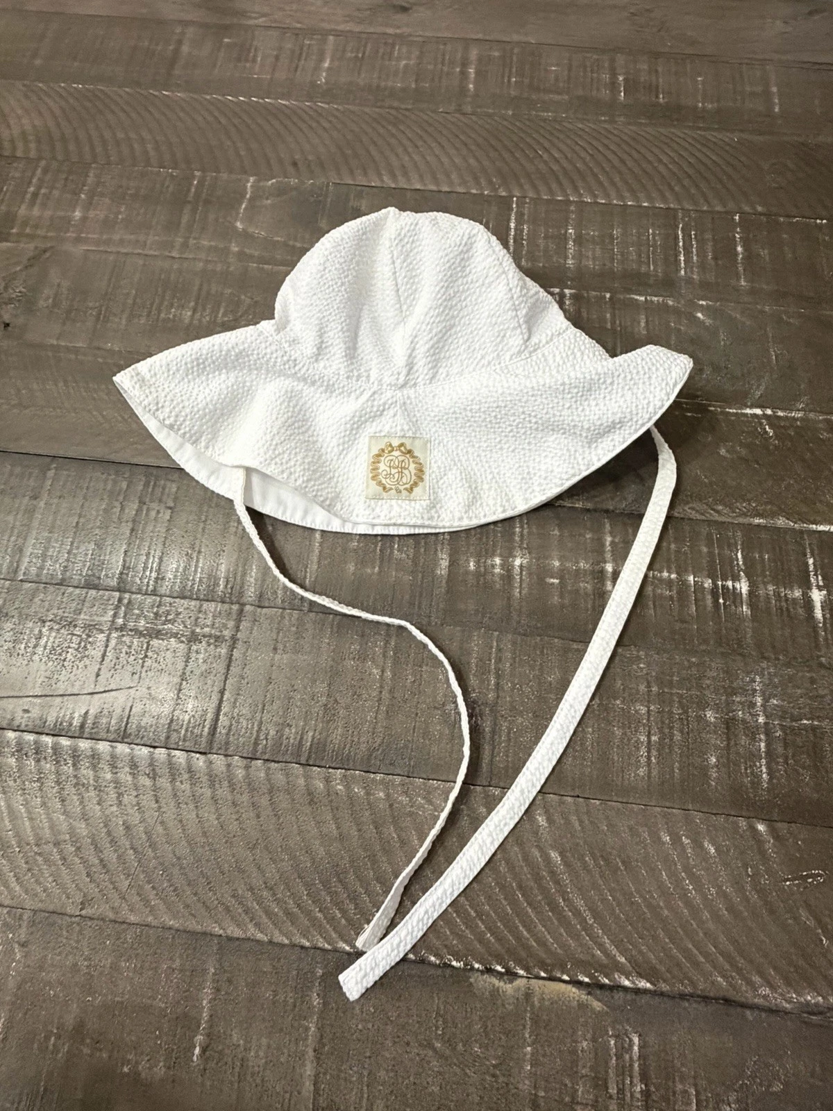 Baby Girl Beaufort Bonnet, Company White Seersucker Sun Hat Size M