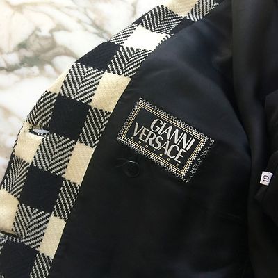 GIANNI VERSACE black & white wool houndstooth coat size 44 from F