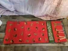 Table runner Elves on duty xmas decor