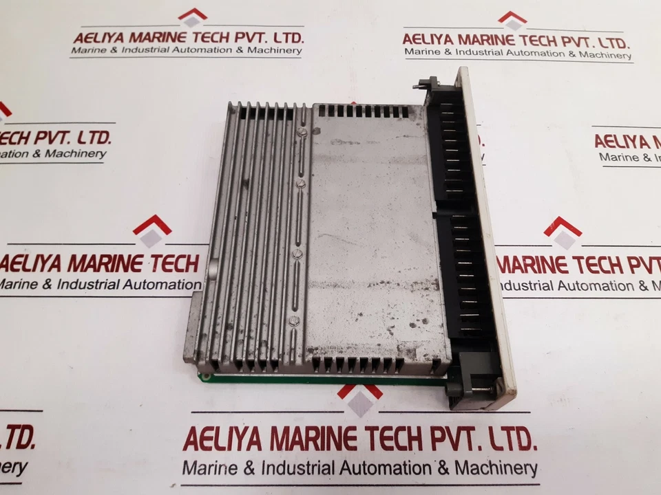 Modicon AS-B824-016 Output Module 24V DC - image 2 of 4