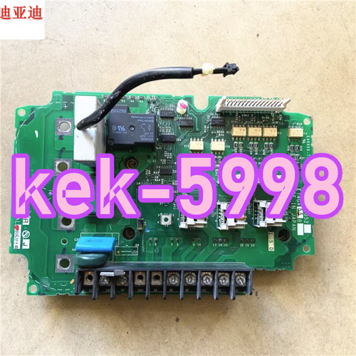 1PC Gebraucht E74GA7.5B E700 Series 5.5 7.5KW Board BC186A832G52 Mainboard #CZ