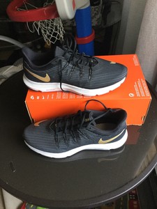 nike quest wide