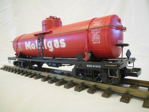 ART 41303 Aristocraft Mobilgas Tank Car G Scale