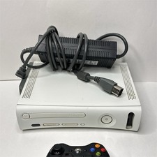 Microsoft Xbox 360 White Console w/ Controlle...