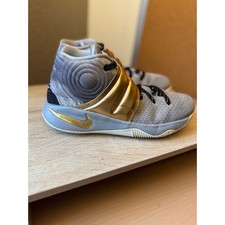 Nike Kyrie 2 Elizabeth Basketball Sneakers - ...