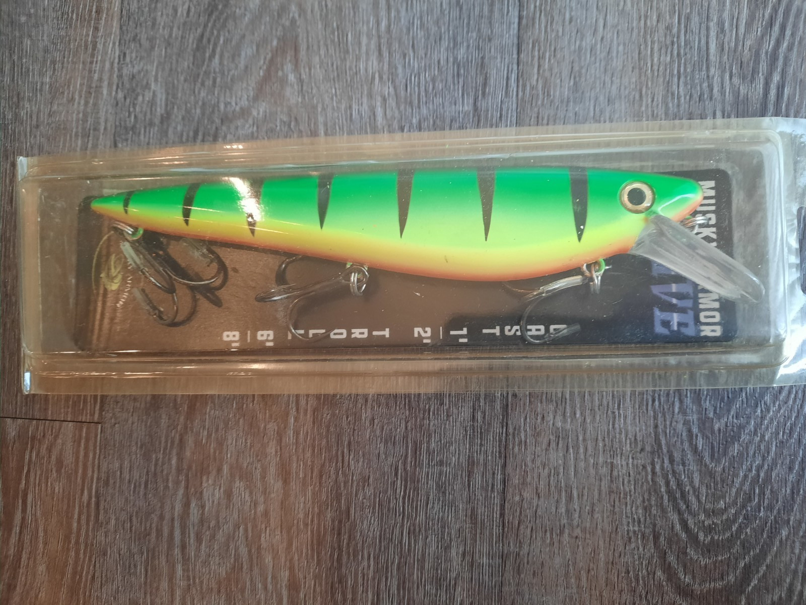 2 -- Large Musky Lures --10" KRAVE & a 9" GRANDMA Lure -- New !! - Image 3