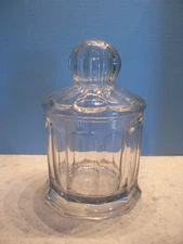 1908 Heisey Glassware Flat Panel Crushed Fruit/Cracker Jar - 2 QT w/Lid