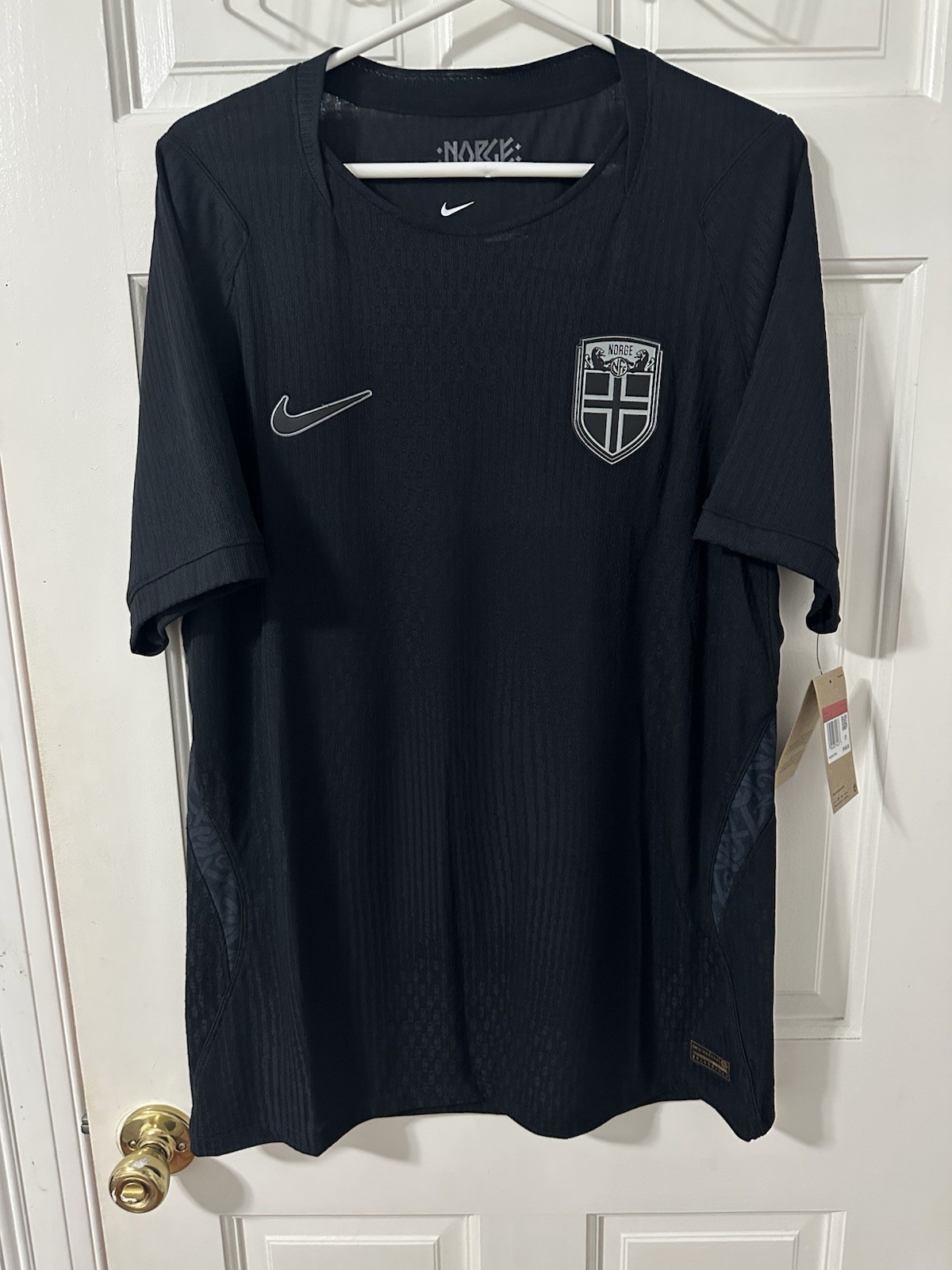 Norway Nike 2026 Away Black World Cup 2026 Jersey Aero-Fit Size L IB5210-010 
