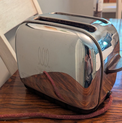 Vintage MCM Retro Toastmaster 1B9 Chrome Auto Popup 2 Slice Toaster
