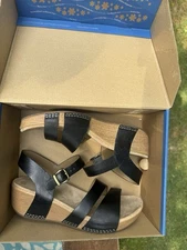 Dansko Size 41 Black Lindsay Burnished Calf