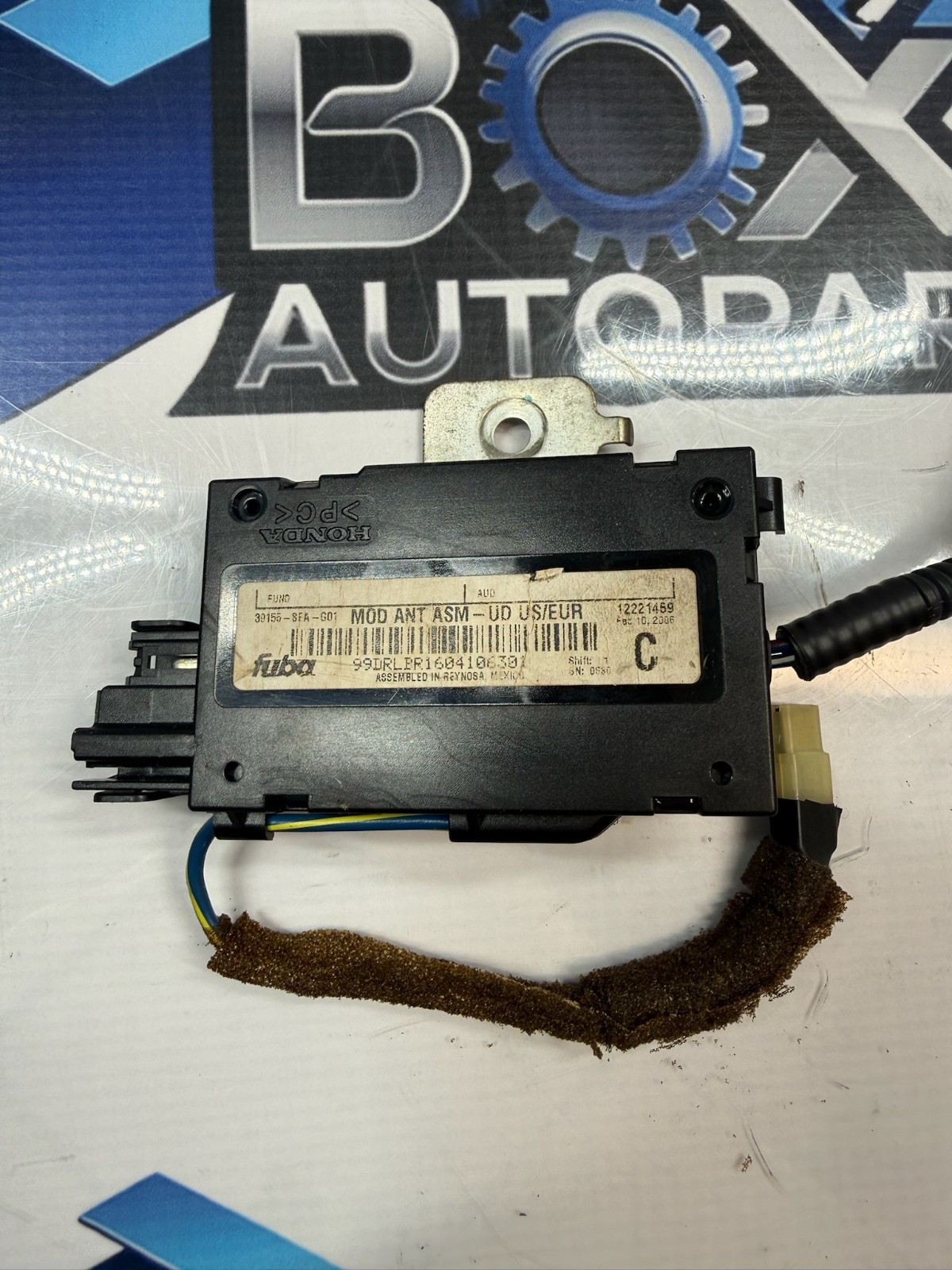2008-2014 ACURA TSX ANTENNA MODULE 39155-TL0-G01 OEM