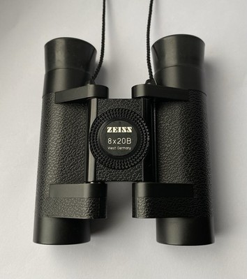 Vintage Zeiss 8 x 20B West German made pocket binoculars with case