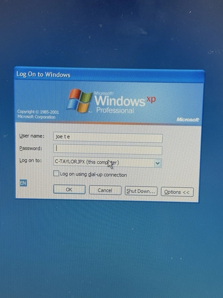 Retro Vintage HP Compaq AMD Athlon CRVSA-02T1-75 Laptop Win XP USED - Image 3 of 4