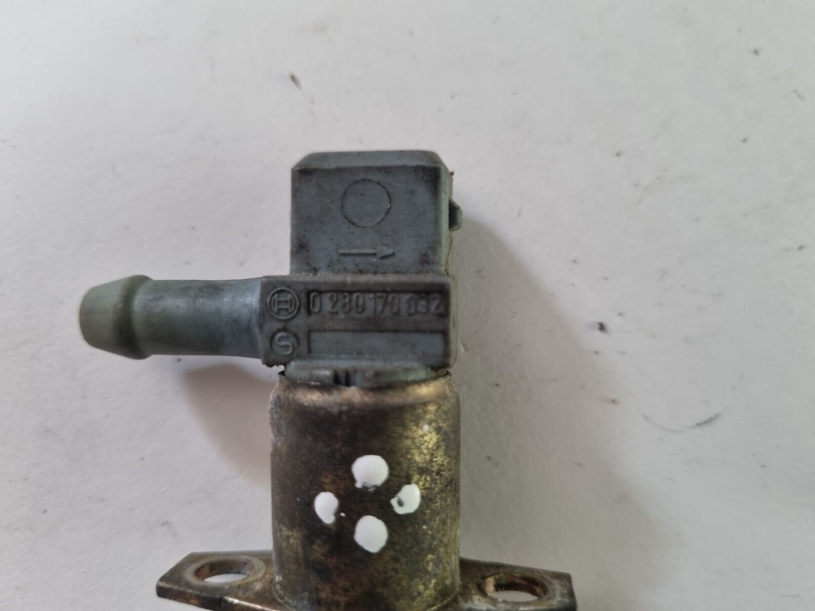 BMW E28 E24 E23 E9 COLD START VALVE SENSOR BOSCH 0280170032 used TESTED
